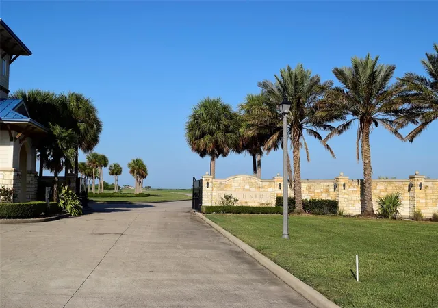 Photo 3 of Land for sale at 2929 Palacios Bay Dr, Palacios, TX 77465 | MLS# 80820861 | Listing updated on 2026-10-09