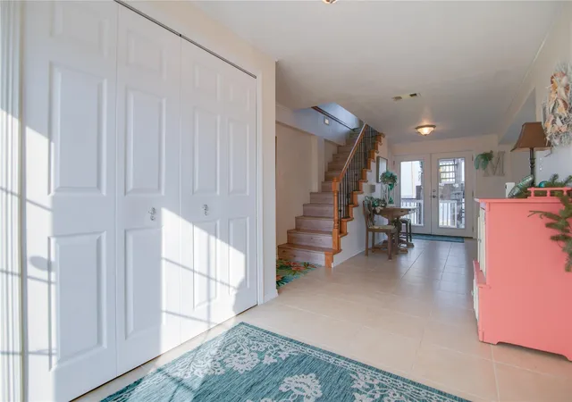 3rd image of 1309 8Th St, Dickinson, TX 77539 | MLS# 2189078