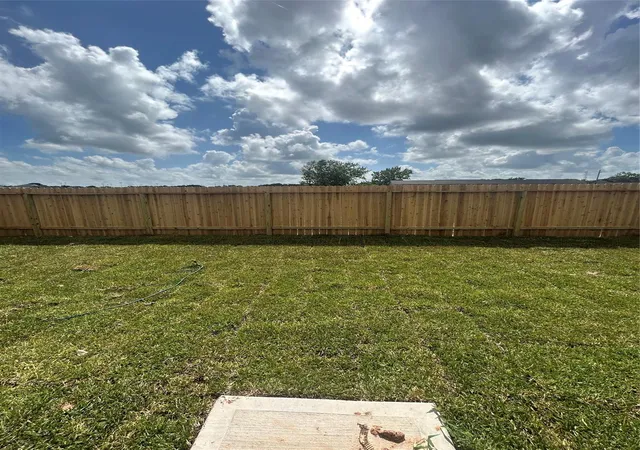 Photo 3 of Sale Pending at 903 Constitution Dr, Bay City, TX 77414 | MLS# 80996908 | Listing updated on 2026-09-15