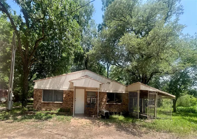 Photo 3 of Multi family home for sale at 22606 Fm 359 Rd, Hempstead, TX 77445 | MLS# 22660174 | Listing updated on 2026-06-24