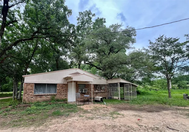 Listing Photo 4 - Condo for sale in building located at 22606 Fm 359th Rd, Hempstead, TX 77445
