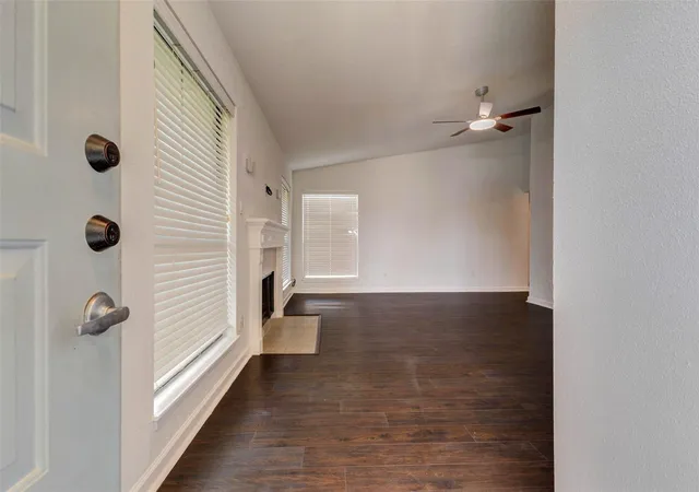 3rd image of 8100 Cambridge St #114, Houston, TX 77054 | MLS# 24517551