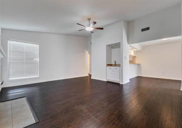 5th image of 8100 Cambridge St #114, Houston, TX 77054 | MLS# 24517551