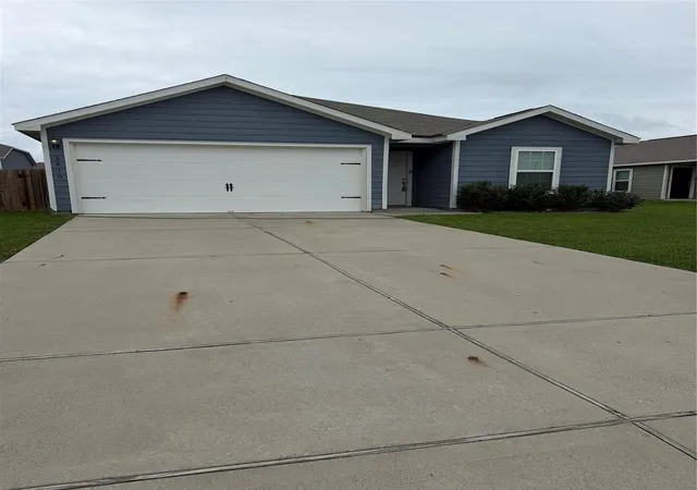 2nd image of 8410 Dusty Ridge Rd, Baytown, TX 77523 | MLS# 9329897