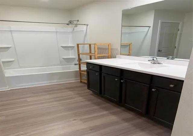 5th image of 8410 Dusty Ridge Rd, Baytown, TX 77523 | MLS# 9329897