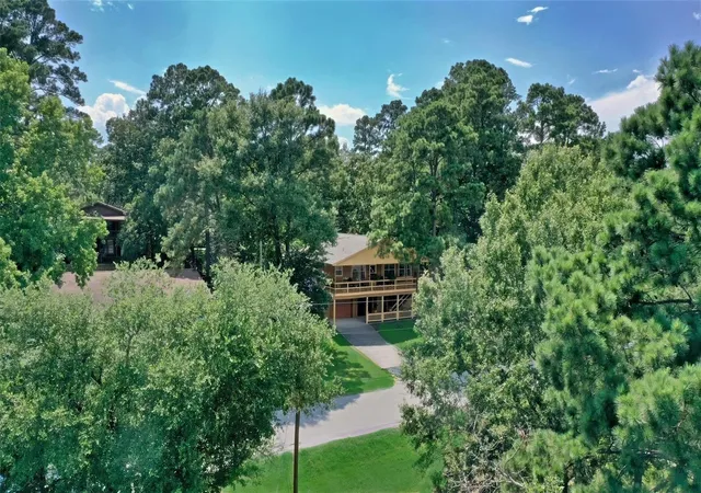 2nd image of 311 Harbor Dr, Onalaska, TX 77360 | MLS# 41664412