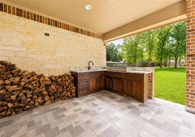 Photo 3 of Single family home for sale at 19534 Desna Dr, Porter, TX 77365 | MLS# 19934146 | Listing updated on 2026-10-06