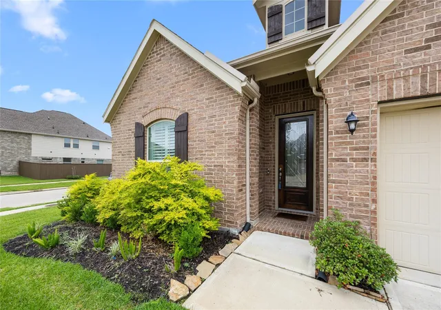 Photo 3 of Single family home for sale at 4326 Sandhill Ter Ln, Katy, TX 77493 | MLS# 48584705 | Listing updated on 2026-09-19