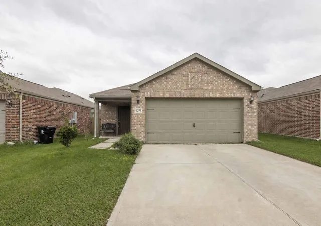 Homes for sale in Houston, TX | 6255 El Cobre Dr, Houston, TX 77048 | MLS# 75763600