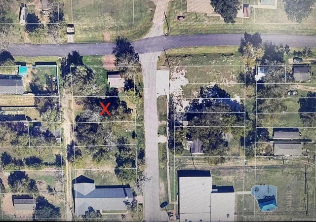 5th image of 204 3rd St, Rosenberg, TX 77471 | MLS# 87763556