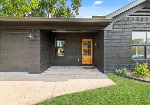 Homes for sale in Houston, TX | 317 Kelley St, Houston, TX 77009 | MLS# 77051447