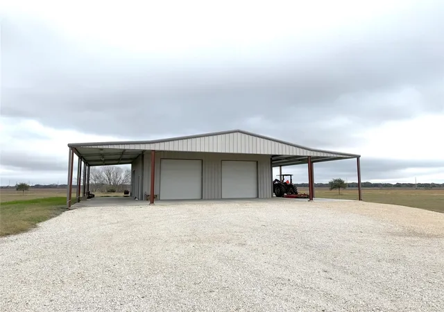 1st image of 323 Prairie Switch Rd, El Campo, TX 77437 | MLS# 30668025