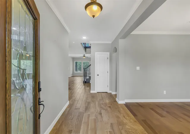 Photo 3 of Sale Pending at 100 Castlegate Ln, Houston, TX 77065 | MLS# 37552307 | Listing updated on 2026-09-13