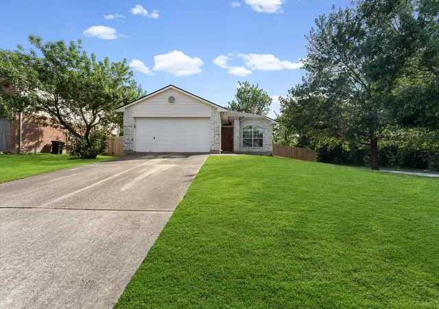 Photo 3 of Single family home for sale at 22811 August Leaf Dr, Tomball, TX 77375 | MLS# 38971215 | Listing updated on 2026-07-27