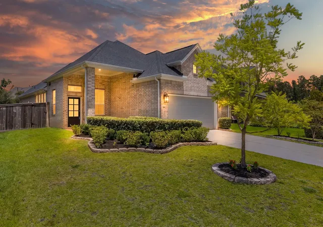 Photo 1 of Single family home for sale at 160 Lukewood Cir, Willis, TX 77318 | MLS# 44995257 | Listing updated on 2026-08-30