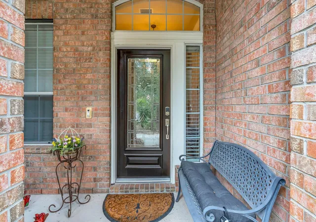 4th image of 2 Marlowe Wy, Conroe, TX 77384 | MLS# 73071924