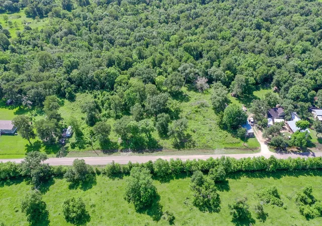 Photo 4 of Land for sale at 359 County Rd 472, Sweeny, TX 77480 | MLS# 56743990 | Listing updated on 2026-07-29
