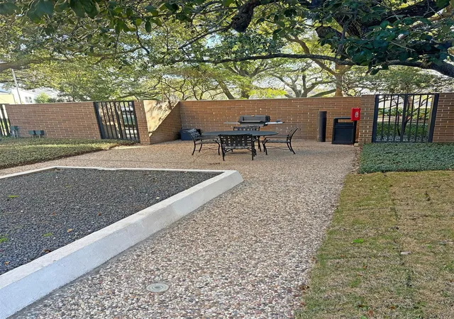 16th image of 3614 Montrose Blvd #1106, Houston, TX 77006 | MLS# 95203006