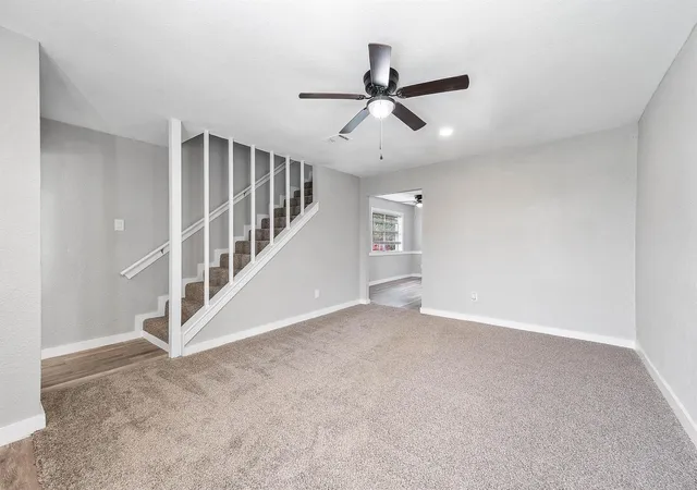 3rd image of 4618 & 4620 W Orange St, Pearland, TX 77581 | MLS# 45020668