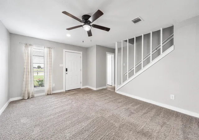 4th image of 4618 & 4620 W Orange St, Pearland, TX 77581 | MLS# 45020668