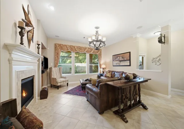 3rd image of 55 Granite Path Pl, Spring, TX 77389 | MLS# 23155205