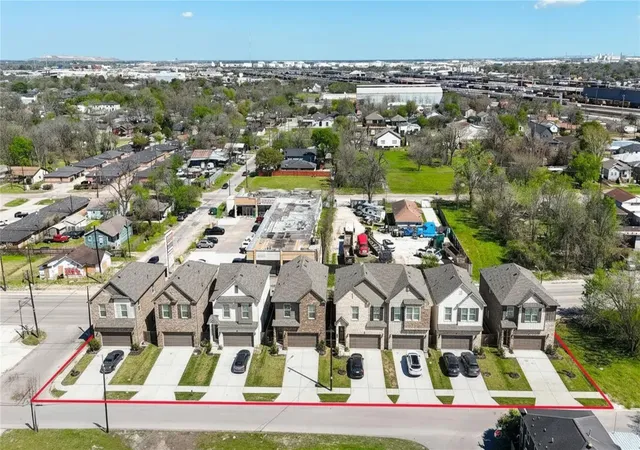 1st image of 3531 Lockwood Dr, Houston, TX 77026 | MLS# 3936605