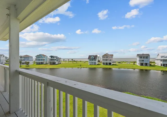 Photo 2 of Single family home for sale at 4035 Estuary Ct, Galveston, TX 77554 | MLS# 47600454 | Listing updated on 2026-09-16