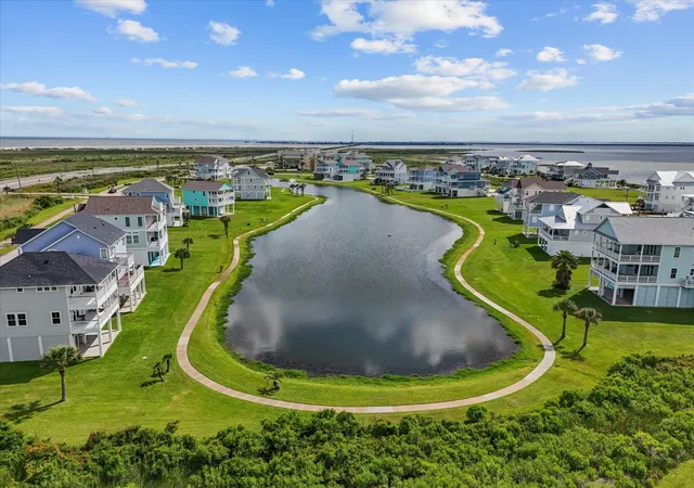 Photo 4 of Single family home for sale at 4035 Estuary Ct, Galveston, TX 77554 | MLS# 47600454 | Listing updated on 2026-09-16