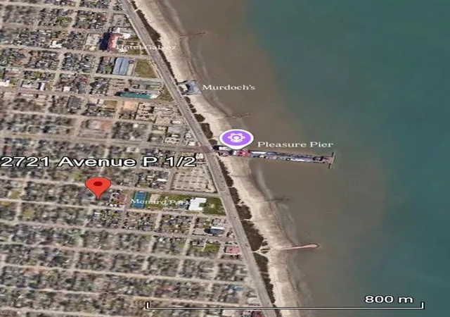 Homes for sale in Galveston, TX | 2721 P 1/2 Ave, Galveston, TX 77550 | MLS# 10840246