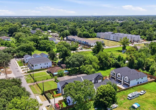 34th image of 1935   1937 Dewalt St, Houston, TX 77088 | MLS# 18846198