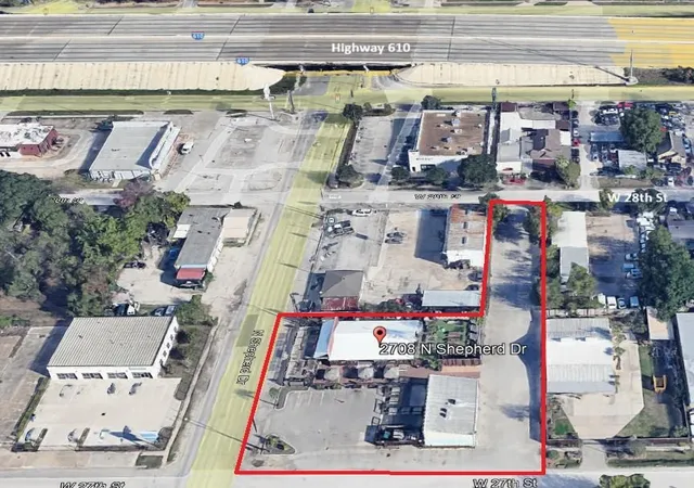 1st image of 2708 N Shepherd Dr, Houston, TX 77008 | MLS# 81278415