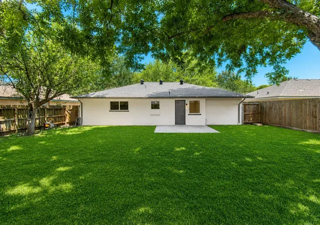 37th image of 13619 Elm Ct, Sugar Land, TX 77498 | MLS# 48211147