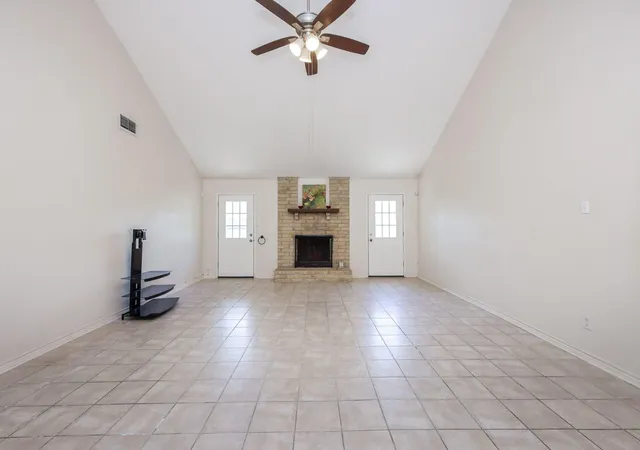 3rd image of 7423 Towerview Ln, Missouri City, TX 77489 | MLS# 35975119