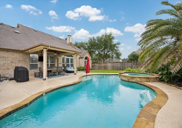 5th image of 28010 Fulshear Plantation Ct, Fulshear, TX 77441 | MLS# 15838708