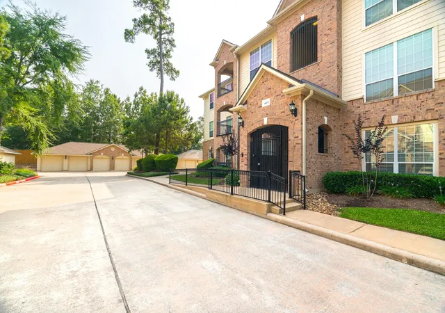 Homes for sale in The Woodlands, TX | 6607 Lake Woodlands Dr #312, The Woodlands, TX 77382 | MLS# 53949667