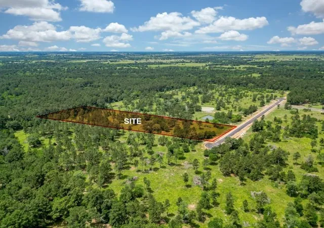 1st image of 31839 Boone Rd, Waller, TX 77484 | MLS# 67461496