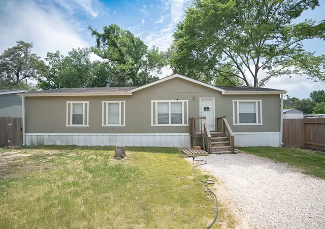 Homes for sale in New Caney, TX | 20511 N Sabine Dr, New Caney, TX 77357 | MLS# 55481891