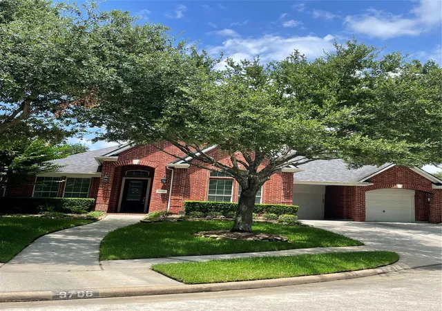 Photo 1 of Single family home for sale at 9706 Rollinson Park Dr, Spring, TX 77379 | MLS# 10314107 | Listing updated on 2026-07-14