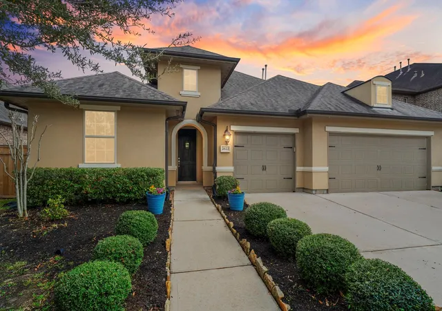 Photo 1 of Sale Pending at 2622 Big Vine Ct, Missouri City, TX 77459 | MLS# 62699683 | Listing updated on 2026-09-07