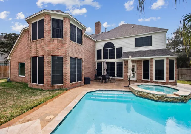 3rd image of 4218 Lakecrest Dr, Missouri City, TX 77459 | MLS# 87074647