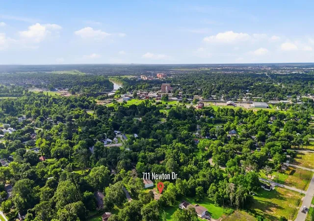 1st image of 711 Newton Dr, Richmond, TX 77469 | MLS# 14468355