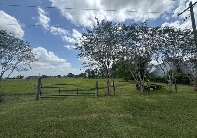 Photo 4 of Land for sale at 1202 County Road 49, Angleton, TX 77515 | MLS# 42603973 | Listing updated on 2026-09-01