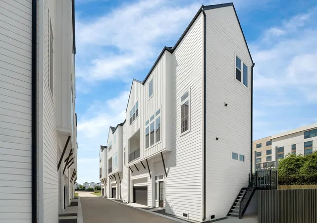 3rd image of 1193 W 19Th St, Houston, TX 77008 | MLS# 93166416