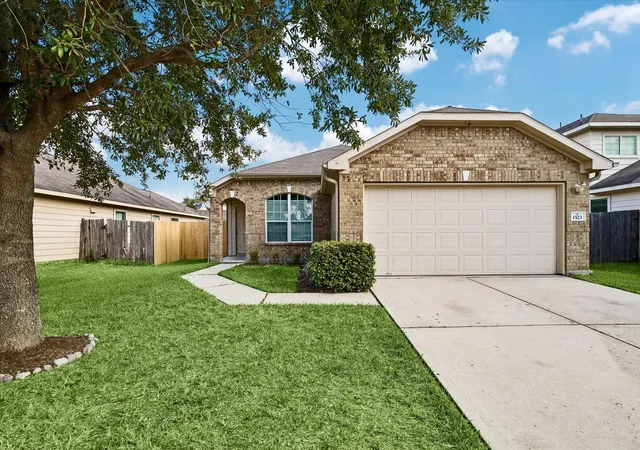 Photo 1 of Single family home for sale at 1523 Blossom Ln, Baytown, TX 77521 | MLS# 81009971 | Listing updated on 2026-08-27