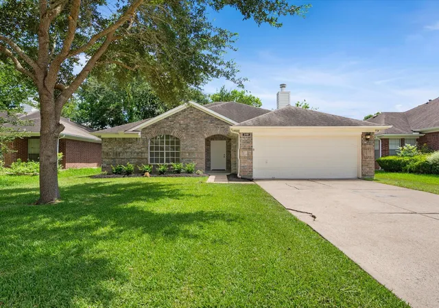 1st image of 3119 Shady Ridge Trl, Sugar Land, TX 77498 | MLS# 42518942