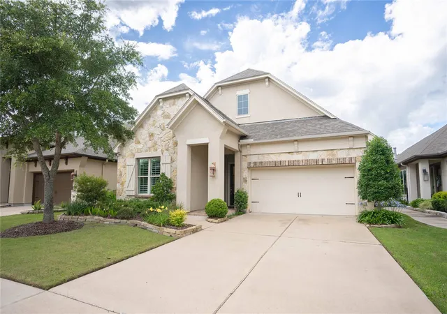 2nd image of 62 Floral Hills Ln, Fulshear, TX 77441 | MLS# 75683624