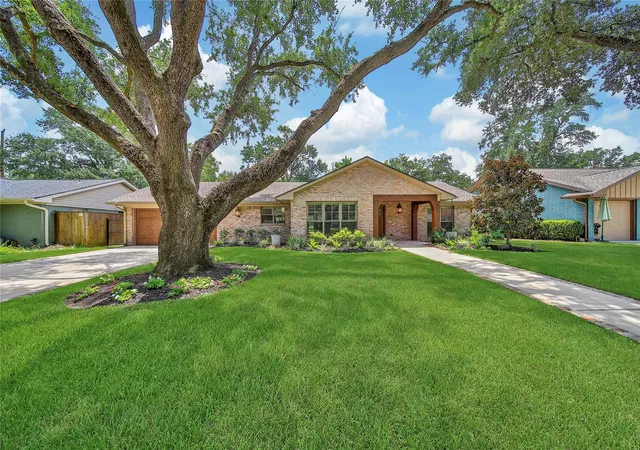 50th image of 511 S Pecan St, Tomball, TX 77375 | MLS# 86548910