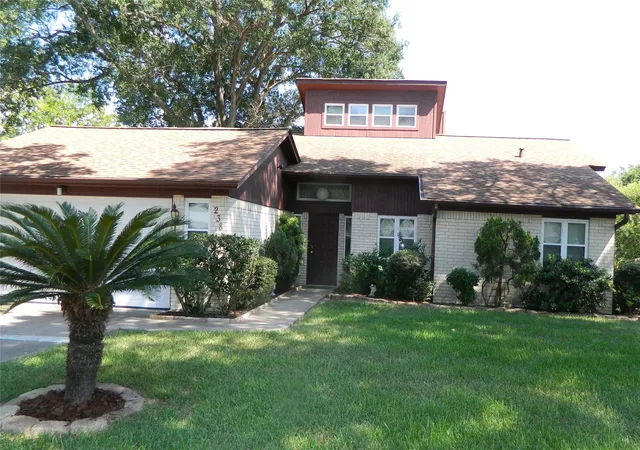 1st image of 238 Bluff Dr, Livingston, TX 77351 | MLS# 79218838