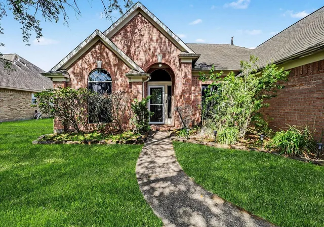 Homes for sale in Baytown, TX | 8003 Beaver St, Baytown, TX 77523 | MLS# 39985209