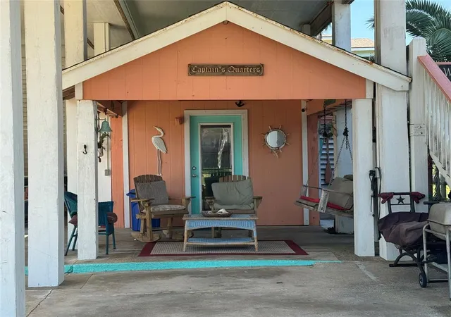 Photo 2 of Single family home for sale at 2021 Vista Dr, Port Bolivar, TX 77650 | MLS# 9016738 | Listing updated on 2025-11-05
